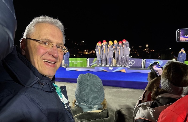 Dienstag, 17. Februar 2026; Sportminister Joachim Herrmann bei den Olympischen Winterspielen in Cortina d`Ampezzo beim sensationellen Dreifach-Erfolg der deutschen Zweier-Bobfahrer.