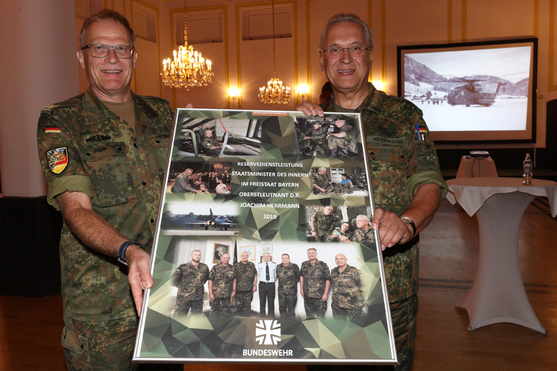 Dienstag, 17. September 2019; Netzwerkabend der Beh�rden und Organisationen der polizeilichen und nichtpolizeilichen Gefahrenabwehr im Freistaat Bayern im Uni Casino Neubiberg.
Foto Kurt Fuchs / BW