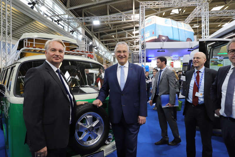 Samstag, 22. Februar 2020; Bayerns Innen- und Sportminister Joachim Herrmann lobt beim Wassersportforum des Bayerischen Seglerverbands (BSV) auf der Reise- und Freizeitmesse 'f.r.e.e' die hervorragende Arbeit des BSV. 