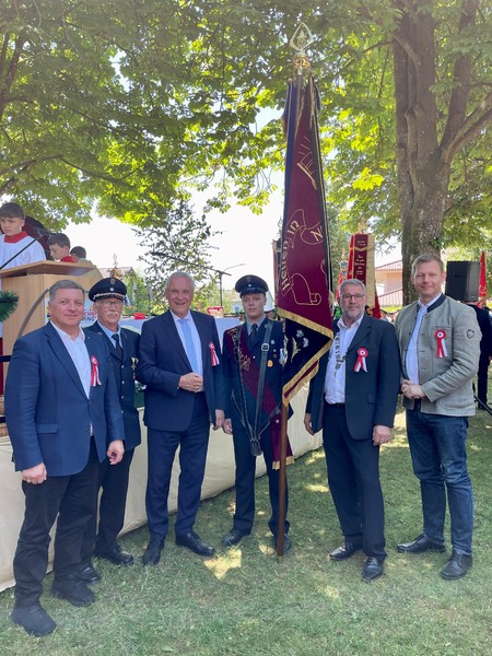 Sonntag, 25. Juni 2023; 150 Jahre Freiwillige Feuerwehr Aholming im Landkreis Deggendorf  gemeinsam mit Bauminister Christian Bernreiter und Thomas Erndl, MdB herzlichen Dank für das großartige Engagement für die Sicherheit der Menschen.