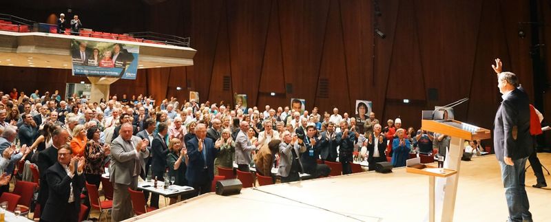 Freitag, 15. September 2023; Volles Haus bei der großen Wahlkampfveranstaltung mit Ministerpräsidetn Dr. Markus Söder. Vielen Dank an unseren bayerischen Ministerpräsidenten & Parteivorsitzenden Dr. Markus Söder für seinen Besuch in Erlangen.