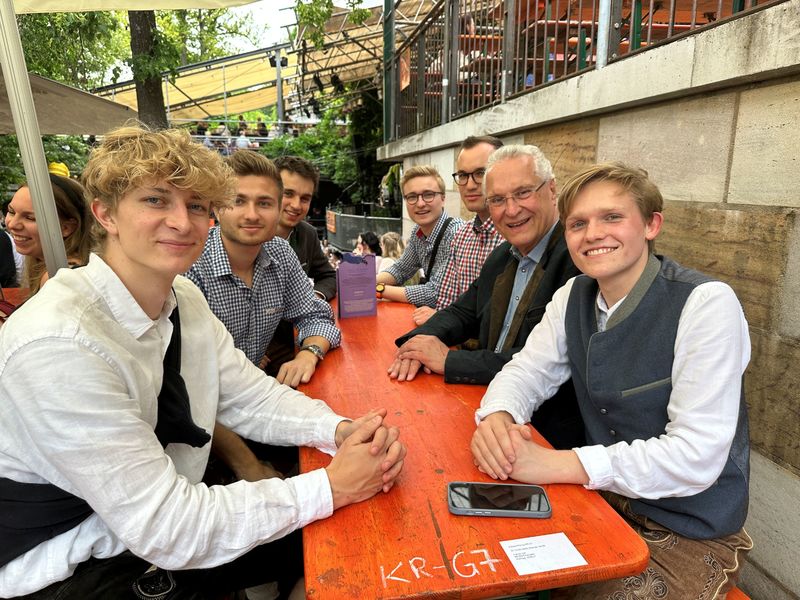 Dienstag, 10. Juni 2025; gute Gespräche mit dem RCDS auf dem Erlanger Berg.
